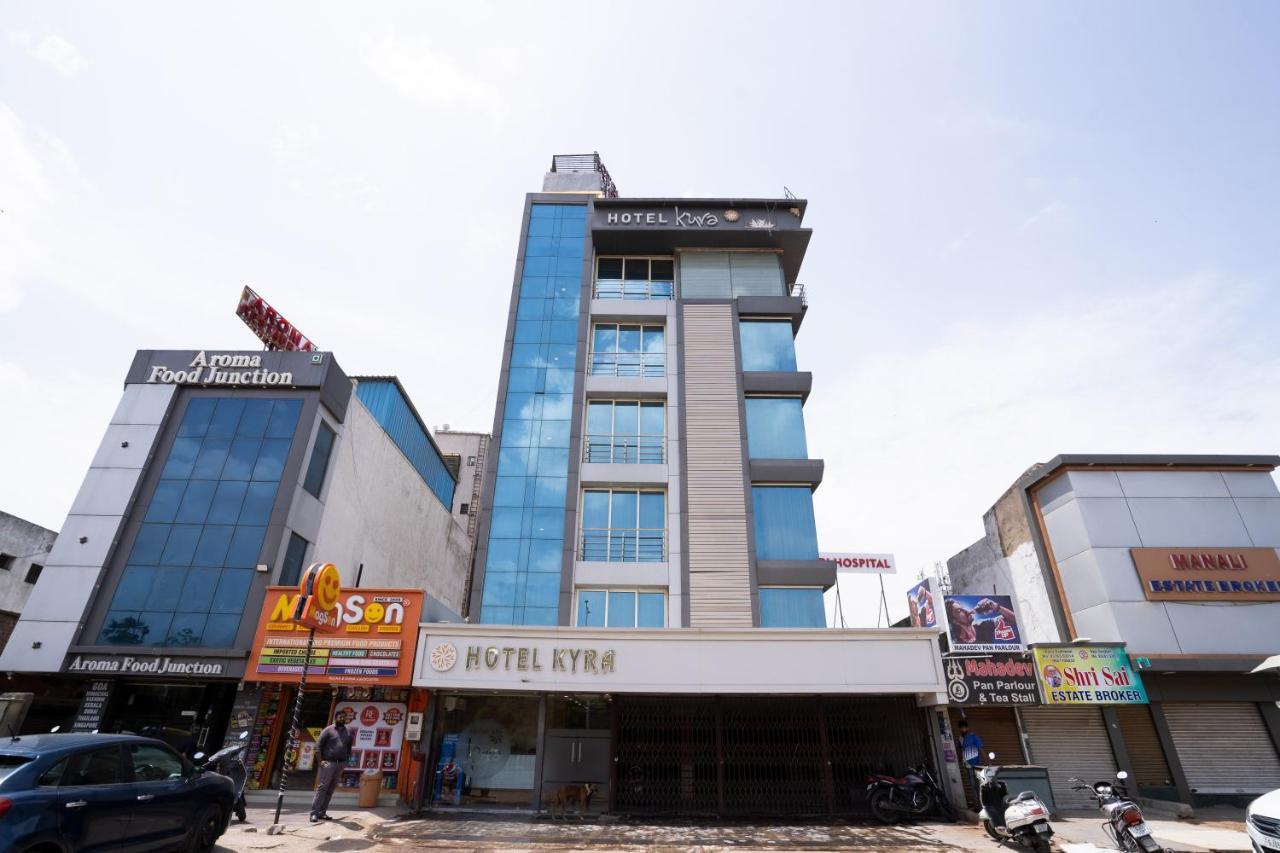 Hotel Kyra Airport Ahmedabad Esterno foto
